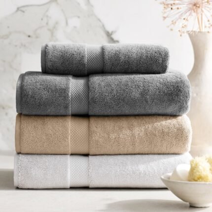 Custom bath towels manufacturer producing private label cotton towels and luxury hotel bath towels